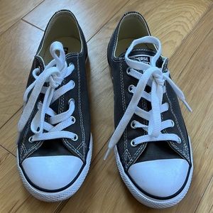 Gray Converse Size 8 EUC